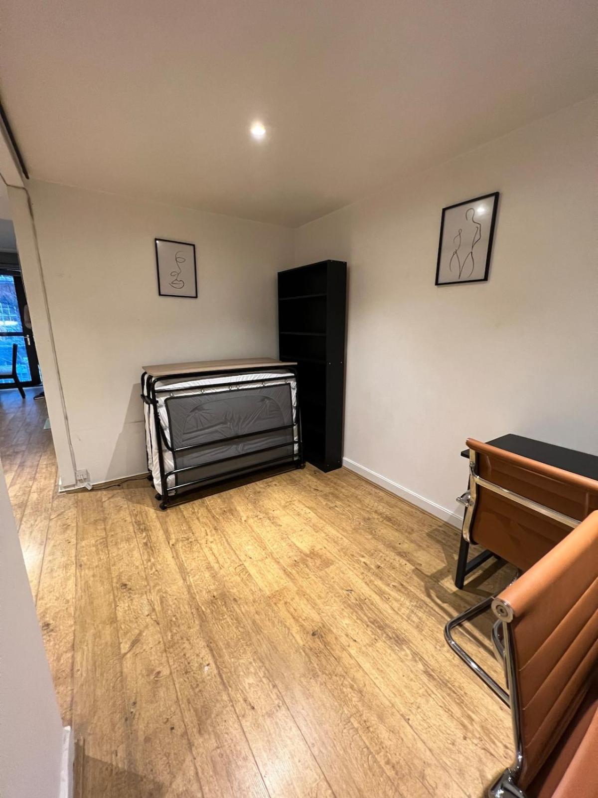 Appartement 2bed Stratford With Easy Access To London, O2, Excel, Parking Nearby